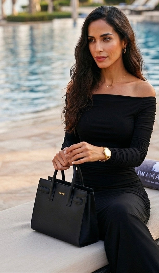 THE MIDNIGHT SILHOUETTE GOWN
